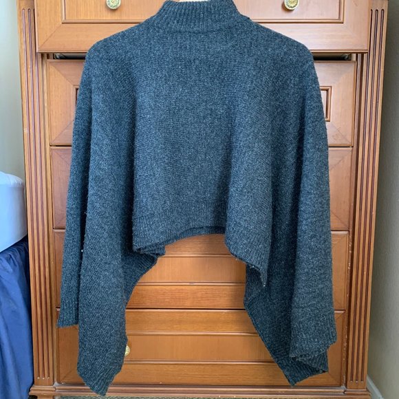 Cropped, Boxy Fit Mock Neck Sweater - Picture 3 of 5